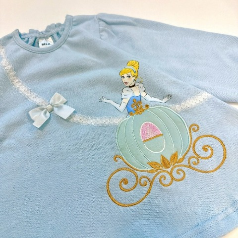 ベビー　長袖Ｔシャツ（90・100cm・RELA./Disney）