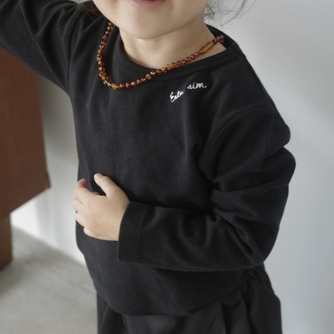 ベビー　長袖Ｔシャツ（90・100cm・Ecla sim）