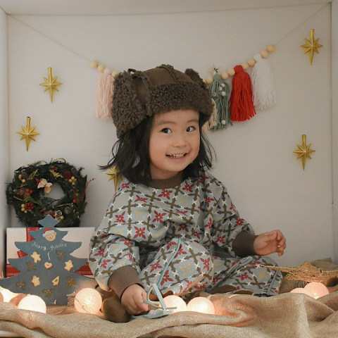 ベビー　トレーナー（80～100cm・moffy stella）