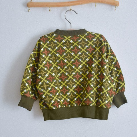 ベビー　トレーナー（80～100cm・moffy stella）