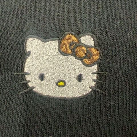ベビー　プルオーバー（90・100cm・ハローキティ）