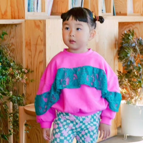 ベビー　フリルトレーナー（90・100cm・JUO/airi）