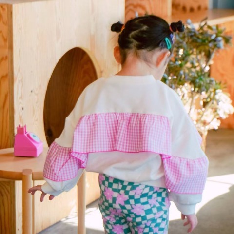 ベビー　フリルトレーナー（90・100cm・JUO/airi）