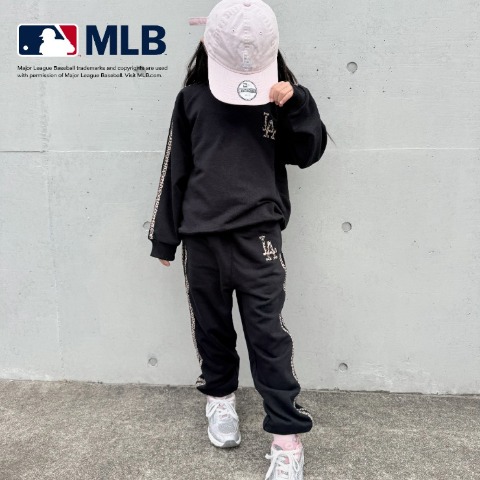 ベビー　トレーナー（90・100cm・MLB）