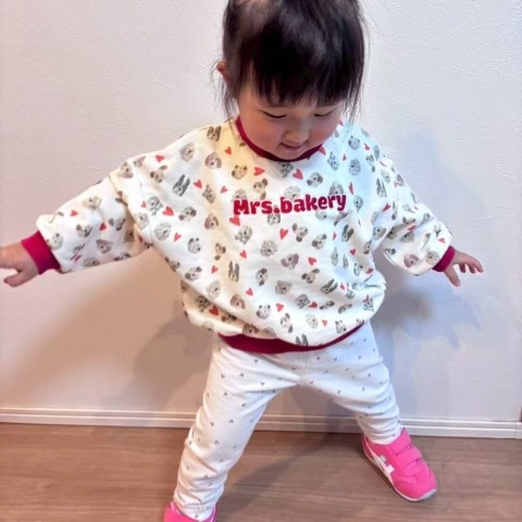 ベビー　長袖トップス（90・100cm・RELA.）