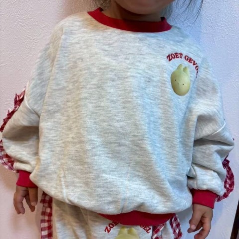 ベビー　長袖トップス（90・100cm・RELA.）