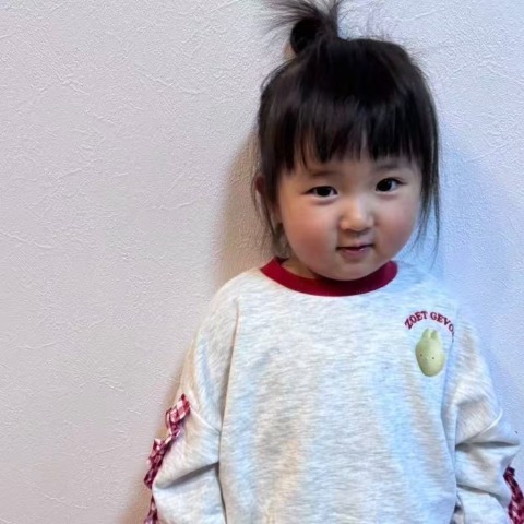 ベビー　長袖トップス（90・100cm・RELA.）