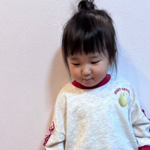 ベビー　長袖トップス（90・100cm・RELA.）