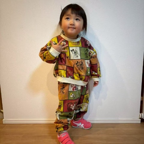 ベビー　長袖トップス（90･100cm・RELA./Disney）