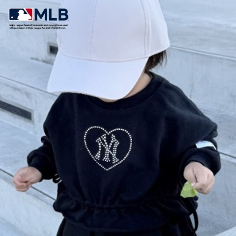 ベビー　トップス（90・100cm・MLB） ブラック 213