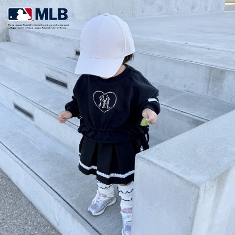 ベビー　トップス（90・100cm・MLB）