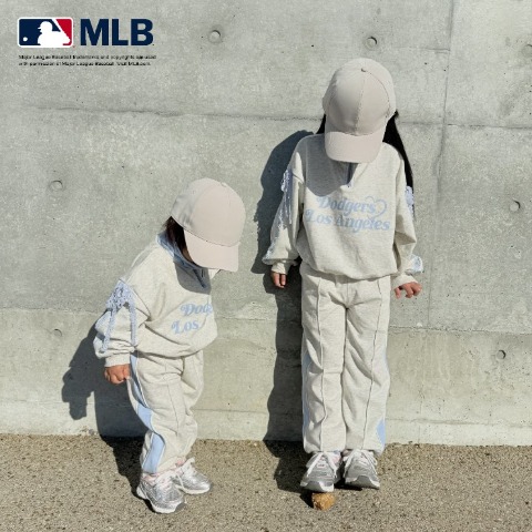 ベビー　トップス（90・100cm・MLB）