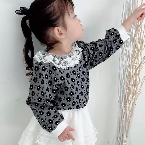 ベビー　プルオーバー（90・100cm・リサママ）