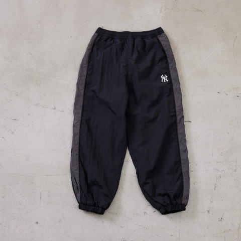 ベビー　ロングパンツ（90cm・100cm・AMBERROAR/MLB）
