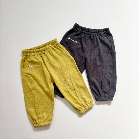 ベビー　パンツ　（80・90・100cm・チャンピオン）