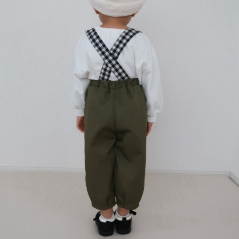 ベビー　サスペンダー付きパンツ（80・90・100cm）