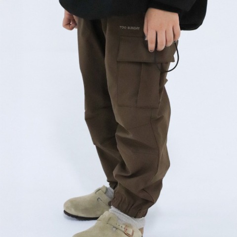 ベビー　パンツ　（90cm・100cm・TOO SUNDAY）