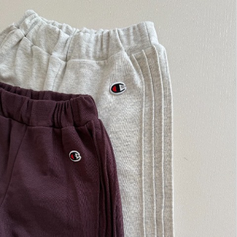 ベビー　パンツ（80～100cm・チャンピオン）
