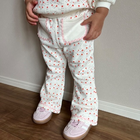 ベビー　パンツ（80～100cm・mikki）