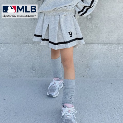 ベビー　スカート（90・100cm・MLB）