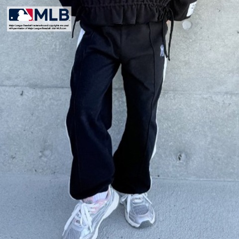 ベビー　パンツ（90・100cm・MLB）