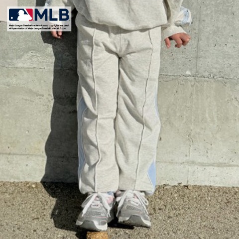 ベビー　パンツ（90・100cm・MLB）