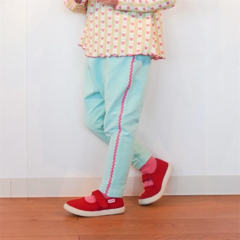 ベビー　パンツ（80～100cm・ヘビロテ/airi）