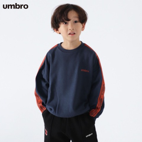 キッズ　トレーナー（140cm～170cm・UMBRO）