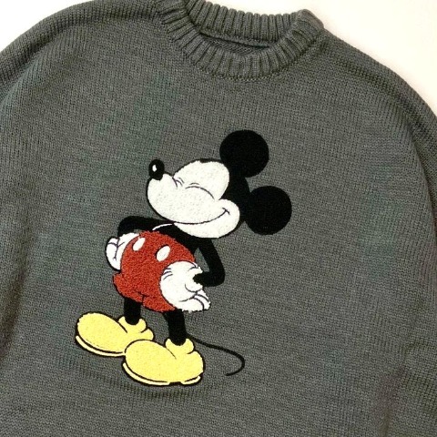 キッズ　長袖プルオーバー(140～160cm・Disney)