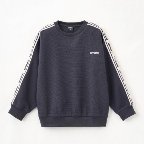 キッズ　トレーナー（140～170cm・UMBRO）