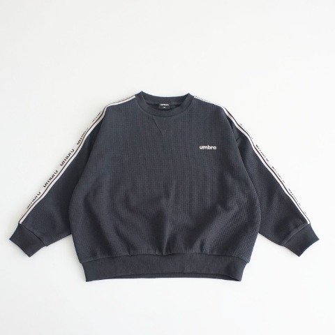 キッズ　トレーナー（140～170cm・UMBRO）