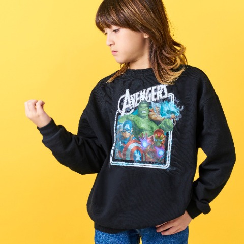 キッズ　トレーナー（140・150cm・LITTC FLAP)