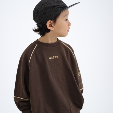 キッズ　トレーナー（140～160cm・UMBRO/とうくん）