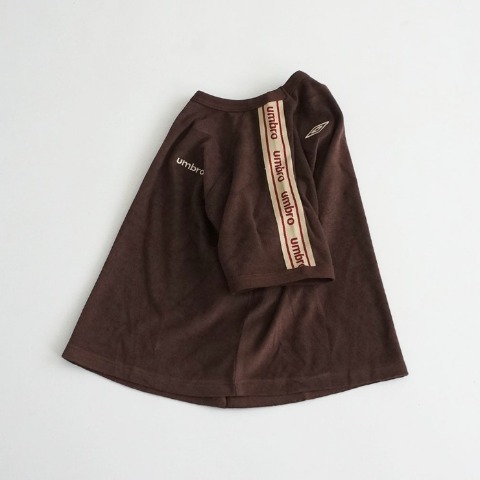 キッズ　半袖Tシャツ（140～170cm・UMBRO）