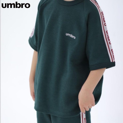 キッズ　半袖Tシャツ（140～170cm・UMBRO）