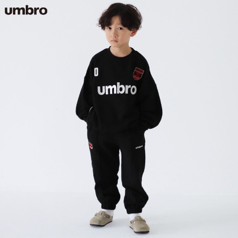 キッズ　パンツ（140cm～170cm・UMBRO）