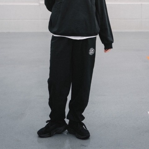 キッズ　ボトムス（140～170cm・maika）