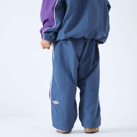 キッズ　パンツ（140cm～170cm・UMBRO）