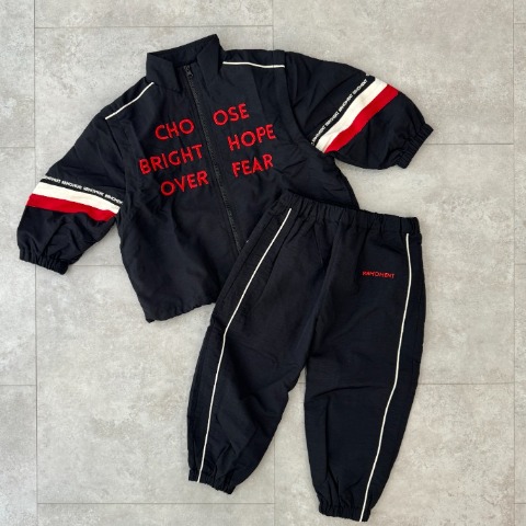 キッズ　ナイロンパンツ(140～160cm・RRmoment/RINA)