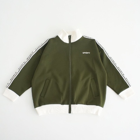 キッズ　パーカー（110～130cm・UMBRO）