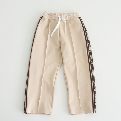 キッズ　パンツ（140～170cm・UMBRO）