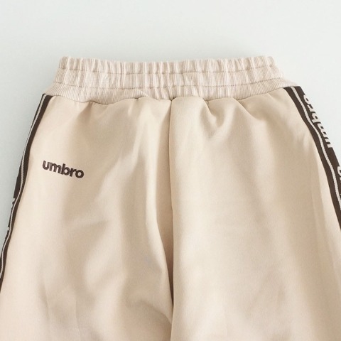 キッズ　パンツ（140～170cm・UMBRO）