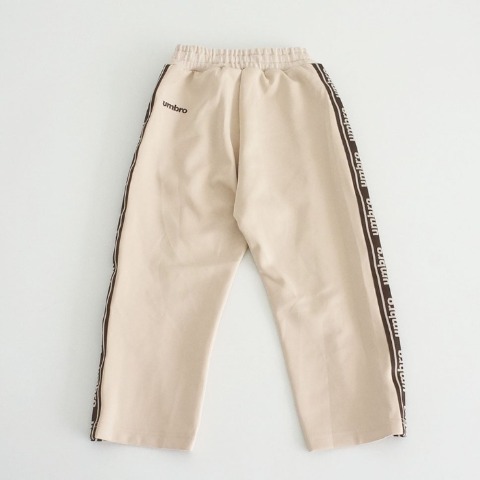 キッズ　パンツ（140～170cm・UMBRO）