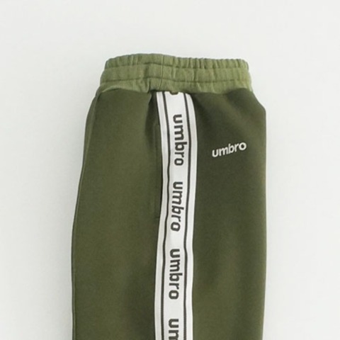 キッズ　パンツ（140～170cm・UMBRO）