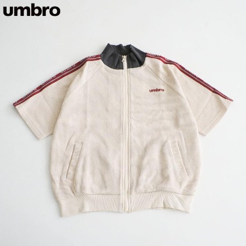 キッズ　トップス（110～130cm・UMBRO）