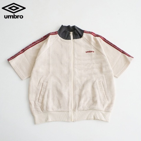 キッズ　トップス（140～170cm・UMBRO）