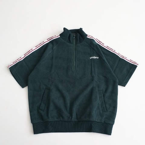 キッズ　トップス（110～130cm・UMBRO）