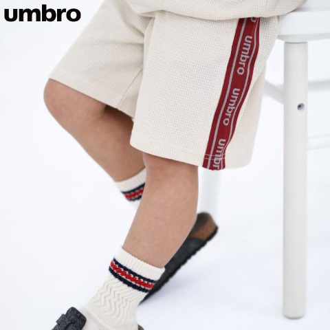 キッズ　パンツ（110～130cm・UMBRO）