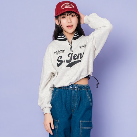 キッズ　トレーナー（140・150cm・S.JENNI)