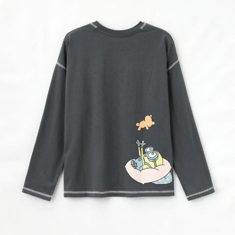 キッズ　Tシャツ（140・150cm・MINIONS）